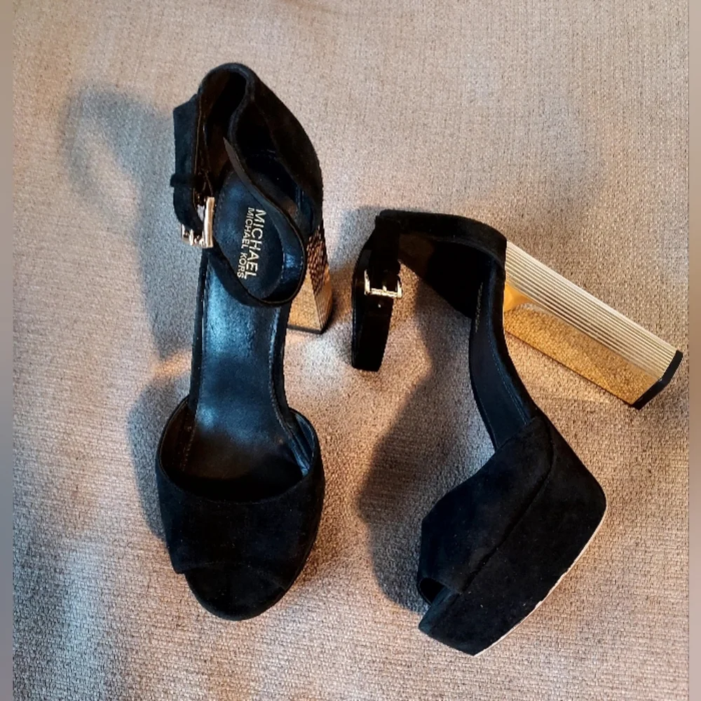 Michael Kors Petra Black and Gold Suede Leather Platform Sandals Sz-8